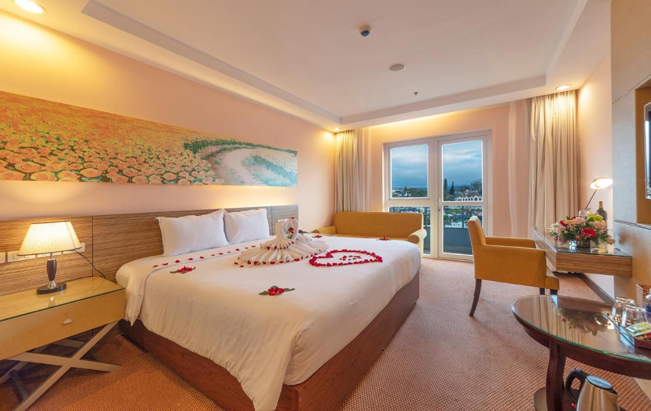 Vietsovpetro Hotel Dalat Eksteriør billede